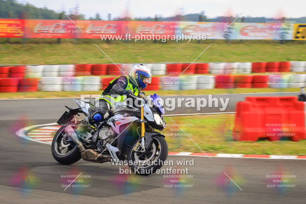 _DSK2066 | Hier findet Ihr Bilder von Touristenfahrten auf der Nürburgring Nordschleife oder von anderen Veranstaltungen die ich besucht habe. Viel Spass beim Durch Schauen 