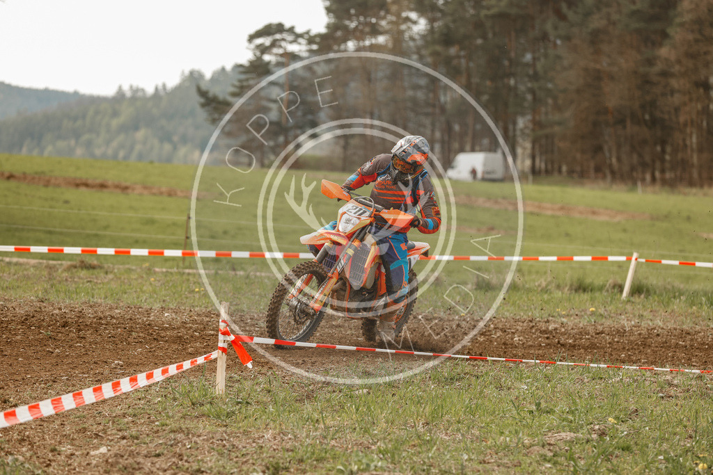 4TaktLauf1-776 | koppe-media - Realisiert mit Pictrs.com