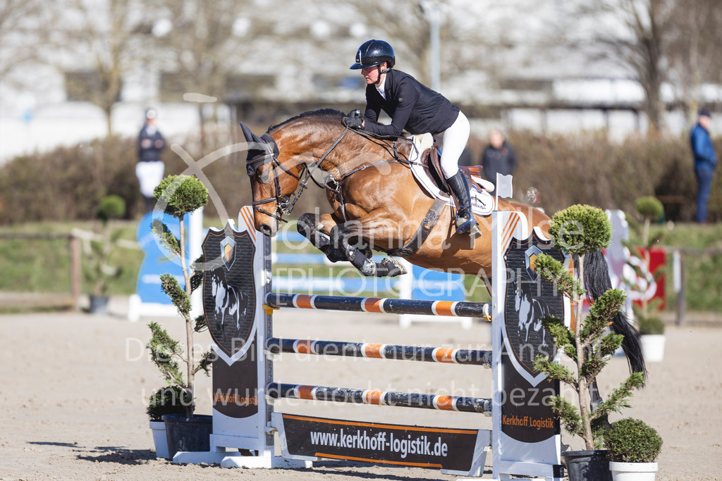 260402_Fruehlingsfest_M1-Spr-721 | Deine schönsten Turniermomente als professionelle Fotos! Entdecke hochwertige Pferdesport-Fotografie im Online-Shop. Jetzt Fotos finden & bestellen!