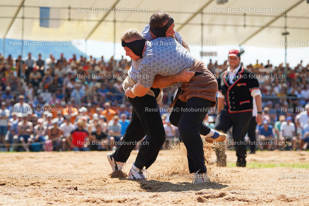 20220703-DSC01738 (2) | René Burch leidenschaftlicher Fotograf aus Kerns in Obwalden.  Hier finden sie Sport, Landschaft und Natur Fotografie.
 - Realisiert mit Pictrs.com