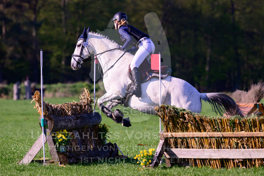 18042026-Gernlinden-04-1-1541 | Fokus Hufschlag Fotografie - Realisiert mit Pictrs.com