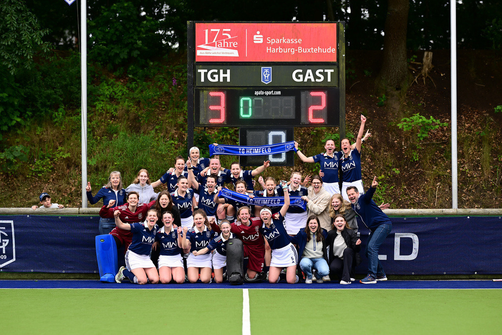 Hockey I Frauen I Saison 2023-2024 I 2. Bundesliga I 18. Spieltag I TG Heimfeld - Eintracht Braunschweig | Der Sportfotograf. - Realisiert mit Pictrs.com