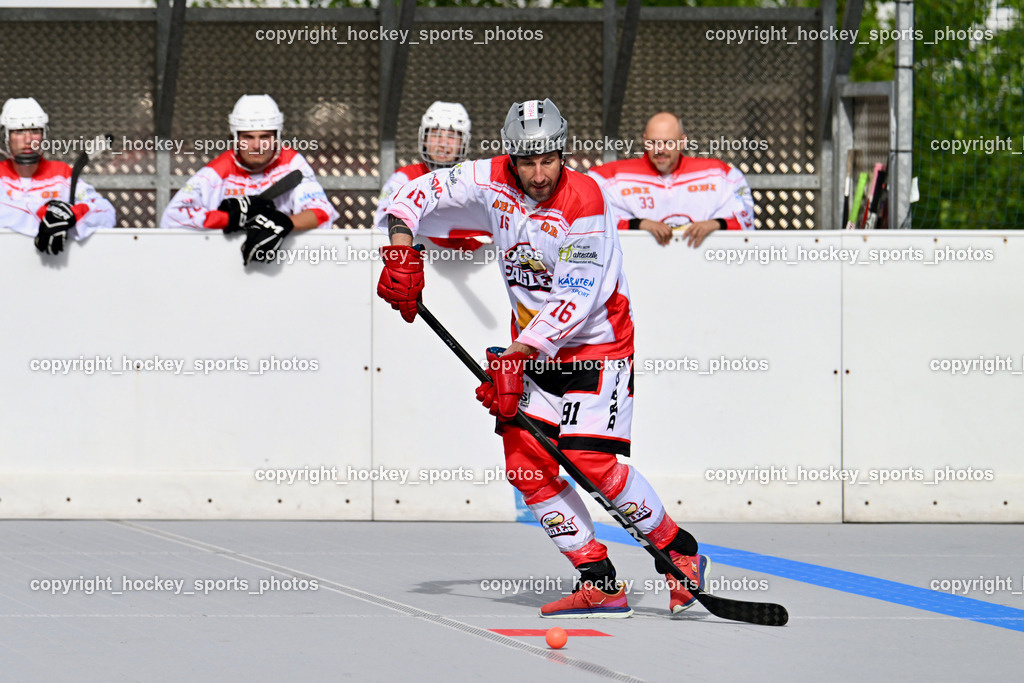 SV ASKÖ Ballhockey Villach vs. Ultras Spittal | #16 Seger-Oman Martin HSC Zwa, SV ASKÖ Ballhockey Villach vs. Ultras Spittal, SV ASKÖ Ballhockey Villach vs. Ultras Spittal am 10.05.2026 in Villach (Alpen Arena ), Austria, (Photo by Bernd Stefan)