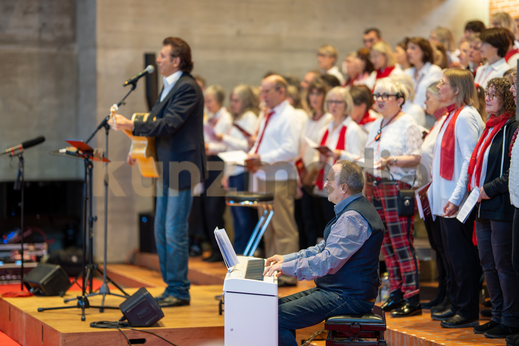 060_Weihnachts-Singen mit Bo Katzman und dem Feelgood-Chor_kunzmedia.ch | OnlineShop für Bilder kunzmedia.ch