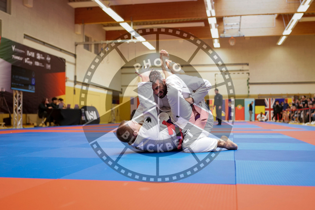 20240203PBB08370 | Fighters compete during the Brazilian Jiu-Jitsu Championship of the AJP Tour in Maintal by Frankfurt am Main, Germany, on February 2, 2024.