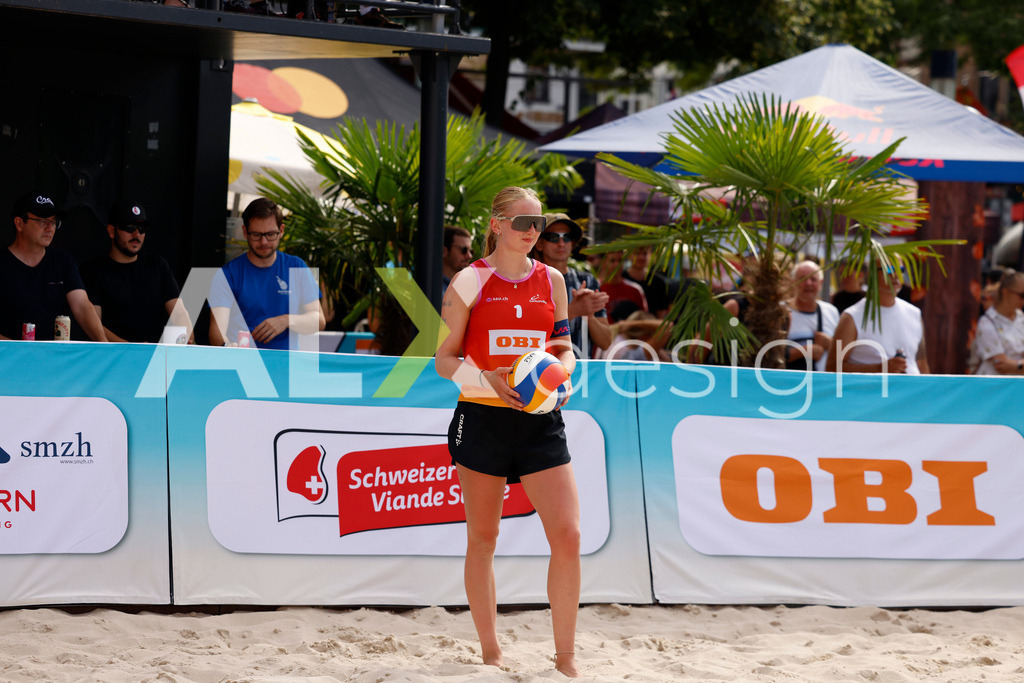 Obi BeachTour 2026 - Basel | BASEL, SWITZERLAND - JULY 18: NOEMI EUGSTER (SUI) during the Obi BeachTour 2026 match between EUGSTER / GÄHWILER (SUI) and WANDELER / STOLZ (SUI) at Barfüsserplatz on July 18, 2026 in Basel, Switzerland. - Realisiert mit Pictrs.com