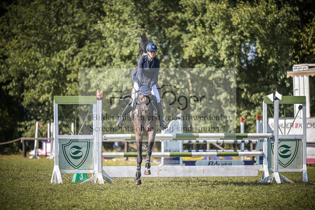 DOS_0362 | Entdecke hochwertige Reitturnierfotos von Foto Oger. Professionell, emotional und authentisch – jetzt Lieblingsmomente im Shop bestellen.Deutschlandweite Turnierfotografie. - Realisiert mit Pictrs.com