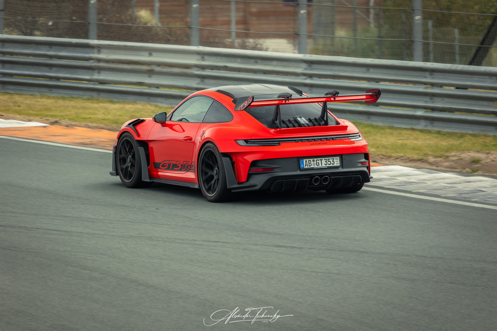 R6AT1481 _Alexander Tschuncky | Entdecken Sie die faszinierende Welt von Alexander Tschuncky Arts: Kreative Fotografie, atemberaubende Automobilkunst und hochwertiger Bilderdruck. Lassen Sie sich inspirieren! - Realisiert mit Pictrs.com