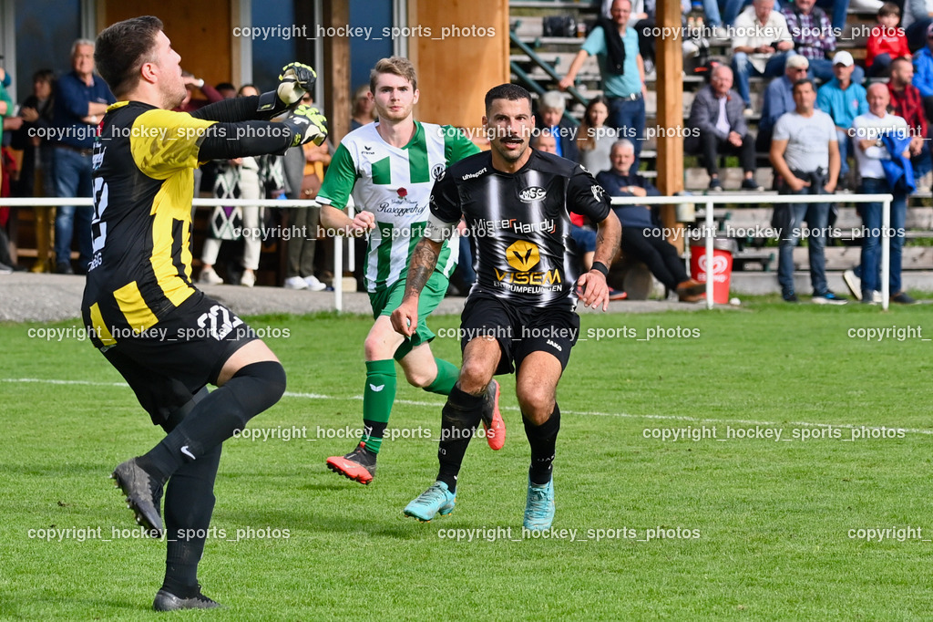 SV Rosegg vs. SC Magdalen 26.10.2022 | #22 Michael Lessiak, #11 Sandro Michael Ebner, #5 Nico Witzelnig