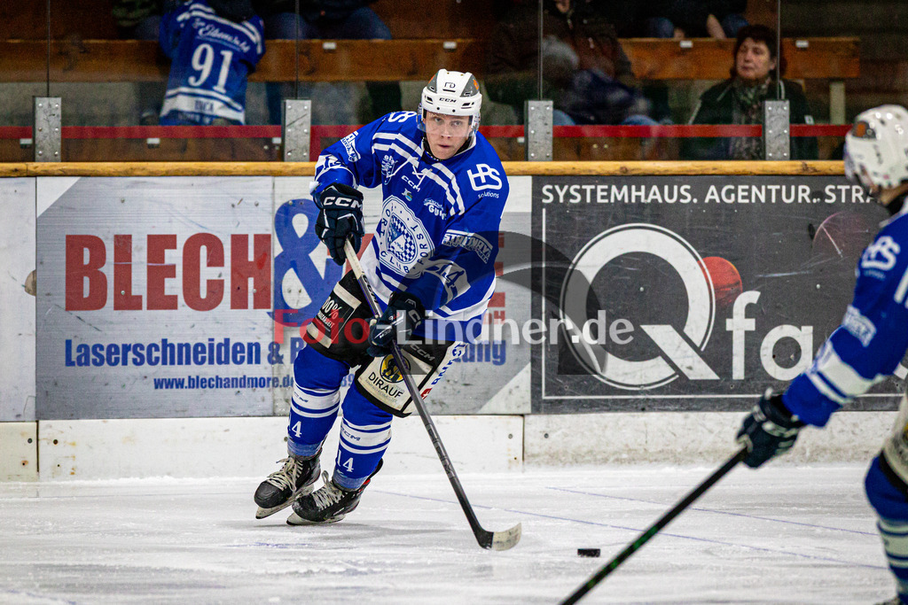 SC Forst NATURE BOYS gegen WANDERERS Germering | Eishockey Landesliaga Herren Gruppe A 2024/2025, SC Forst NATURE BOYS gegen WANDERERS Germering, 20241025,Max WILLBERG (Nature Boyz 14) in Aktion,2024-10-25 in Peißenberg (Eisstadion Peißenberg), Max WILLBERG (Nature Boyz 14)Copyright: WolfgangxLindner www.foto-lindner.de