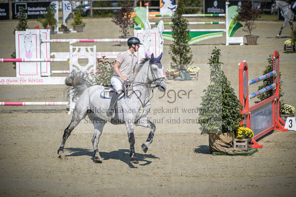 DOS_0433 | Entdecke hochwertige Reitturnierfotos von Foto Oger. Professionell, emotional und authentisch – jetzt Lieblingsmomente im Shop bestellen.Deutschlandweite Turnierfotografie. - Realisiert mit Pictrs.com