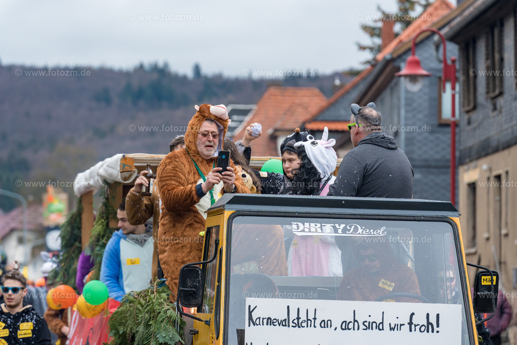 Festumzug_Benshausen_2023-0049 | Entdecken Sie die Schönheit von Veranstaltungen mit unserem Bildershop für professionelle Veranstaltungsfotos. Tauchen Sie ein in eine Welt voller lebendiger Bilder, die die Atmosphäre und die Emotionen von unvergesslichen Momenten einfangen. - Realisiert mit Pictrs.com