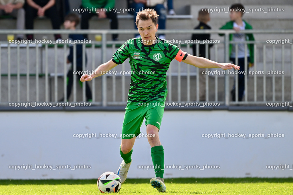 SC Landskron vs. FC Faakersee | #8 Philipp Gatti SC Landskron, SC Landskron vs. FC Faakersee, SC Landskron vs. FC Faakersee am 27.04.2025 in Villach (Sportanlage Landskron), Austria, (Photo by Bernd Stefan)