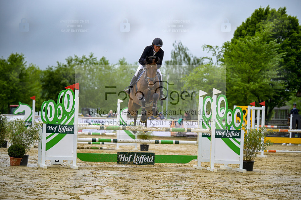 Reitturnier Lienen | Entdecke hochwertige Reitturnierfotos von Foto Oger. Professionell, emotional und authentisch – jetzt Lieblingsmomente im Shop bestellen. - Realisiert mit Pictrs.com