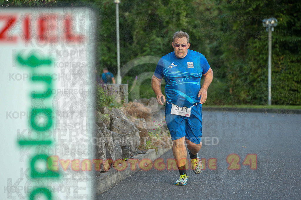 250801_2010_EX1_8575 | Sportfotografie im Rhein-Sieg Kreis, Köln, Bonn, NRW, Rheinland Pfalz, Hessen, etc. Unser Tätigkeitsfeld umfasst den Laufsport vom Volkslauf über den Marathon, Duathlon, Triathon bis zum Ultralauf wie Kölnpfad Ultra oder Schindertrail.