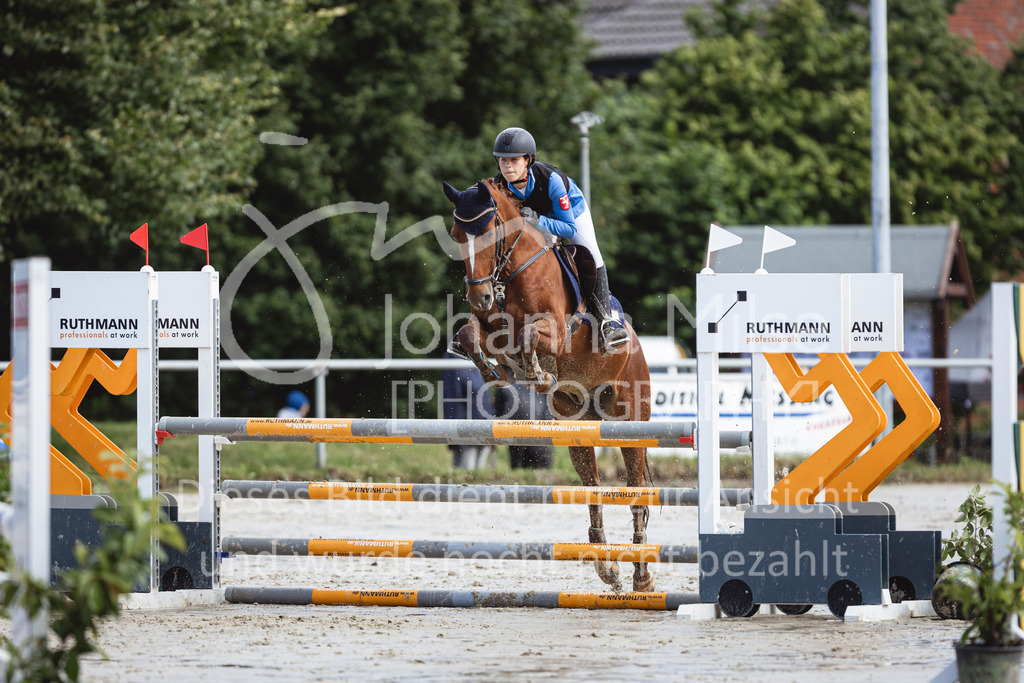 240615_CoesfeldLette_Stil-A-199 | Deine schönsten Turniermomente als professionelle Fotos! Entdecke hochwertige Pferdesport-Fotografie im Online-Shop. Jetzt Fotos finden & bestellen!