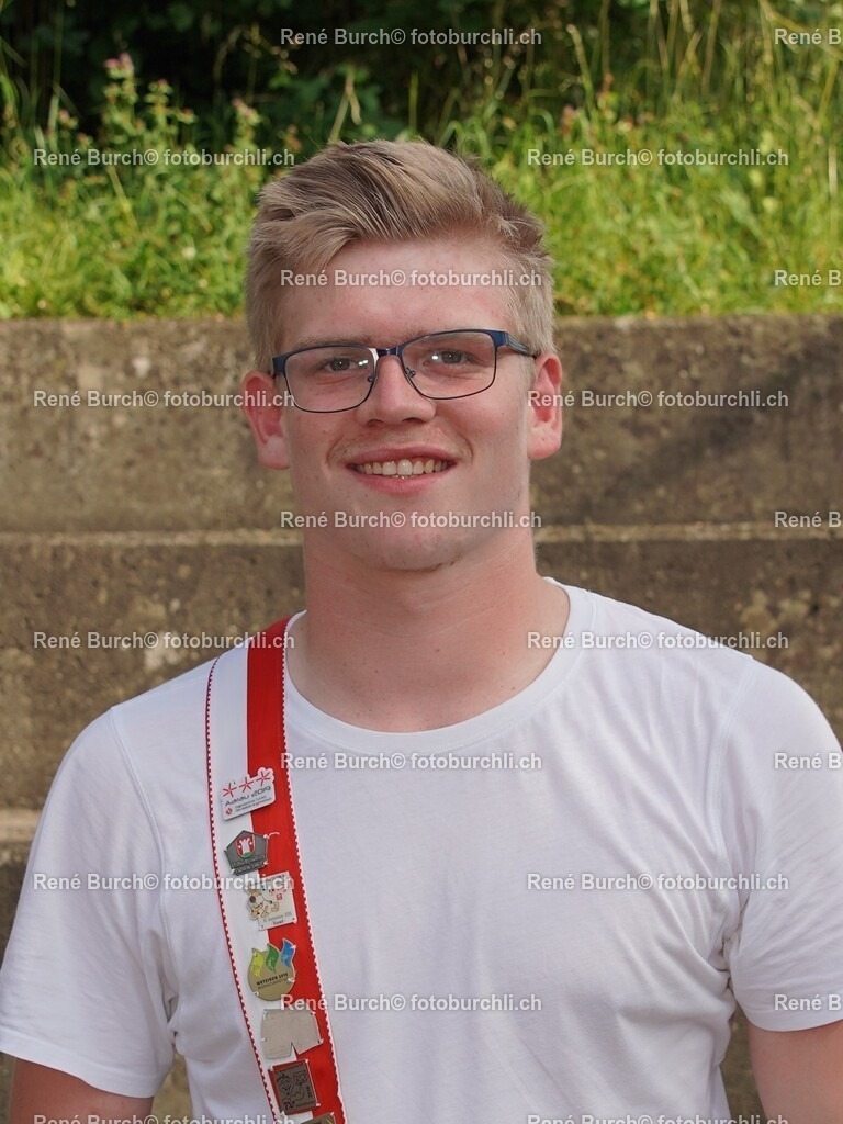 DSC06349 (4) | René Burch leidenschaftlicher Fotograf aus Kerns in Obwalden.  Hier finden sie Sport, Landschaft und Natur Fotografie.
 - Realisiert mit Pictrs.com