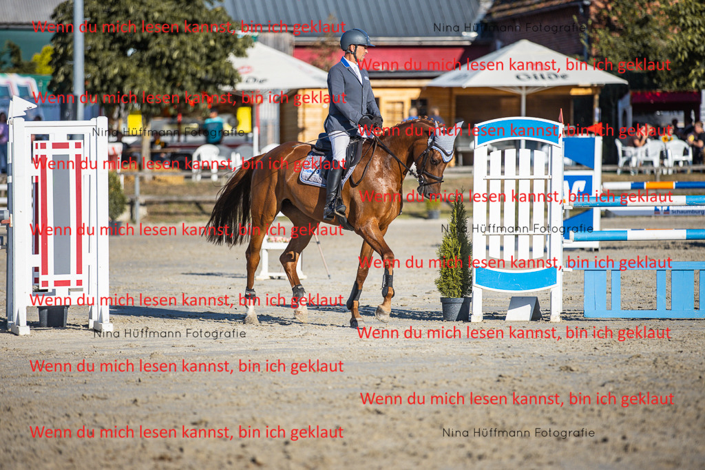 BK1A6162 | Turnierbilder Turnierfotos Nina Hüffmann Turnierfotografie Pferdefotografie Tierzeichnung Haustierzeichnung Pferdezeichnung Hundezeichnung Videograf  - Realisiert mit Pictrs.com