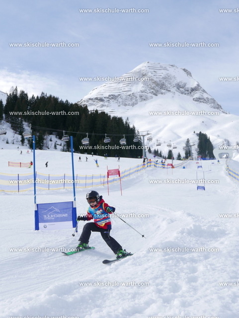 Anna Maria (1) | Photos von der Skischule Warth - Realisiert mit Pictrs.com