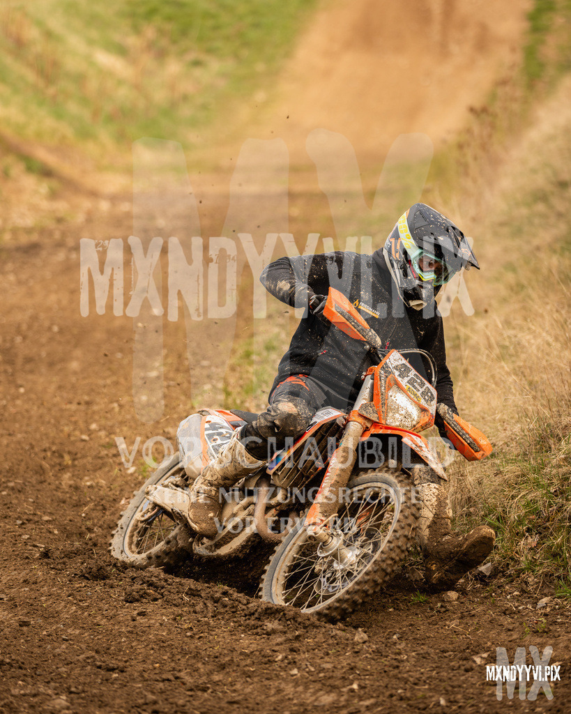 866A0573 | mxndyyvipix