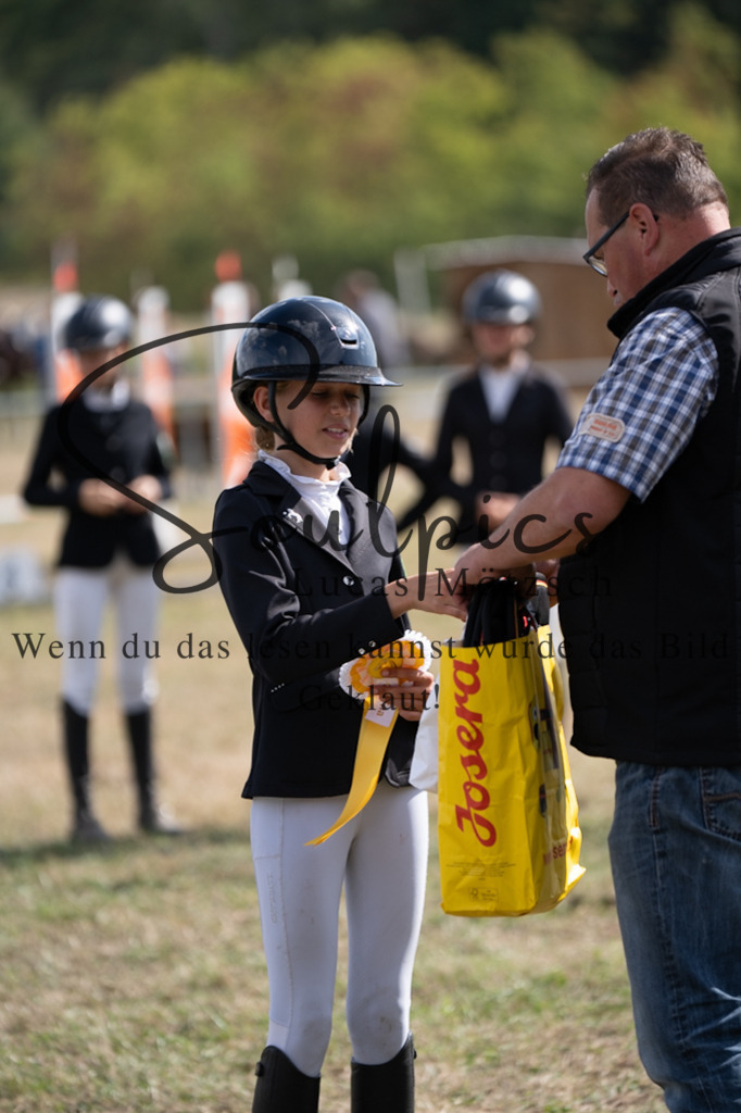 A7V09057 | Turnier/Reitfotograf