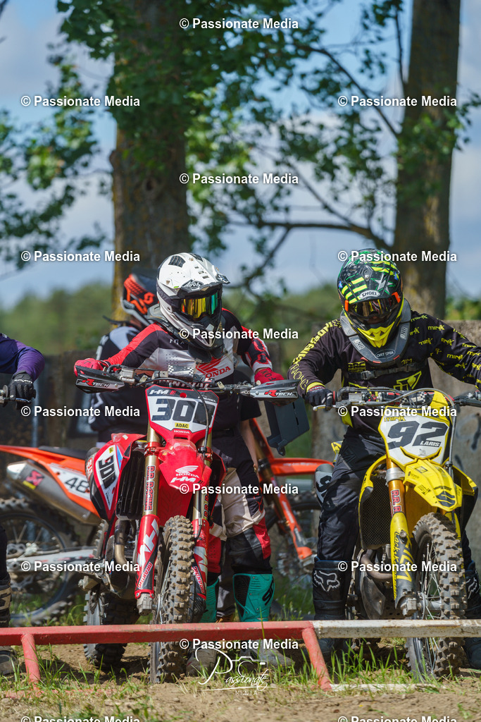 DSC09889 | Passionate Media, dein Fotograf aus Brandenburg, Märkisch Oderland, im Bereich Motorsport, Autos und Motorräder sowie Events und auch Hunde. Shootings oder auch Eventbegleitungen können bei mir gebucht we