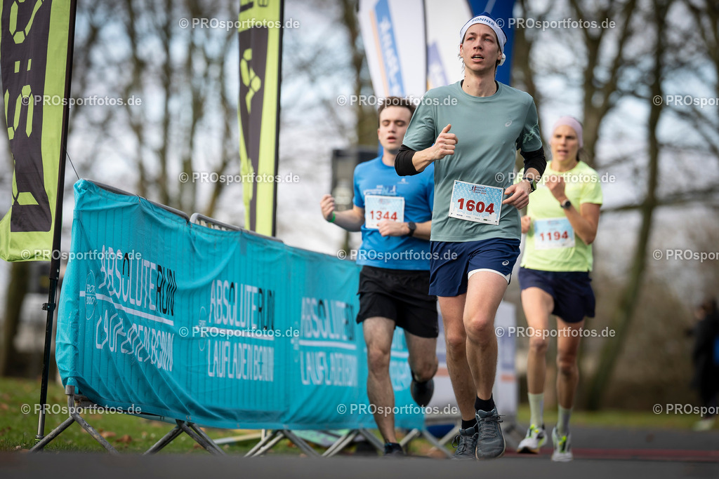 Bonner Nikolauslauf in Bonn, 08.12.2024 | Impressionen vom Bonner Nikolauslauf am 08.12.2024 in Bonn (Freizeitpark Rheinaue). Foto: BEAUTIFUL SPORTS/Axel Kohring