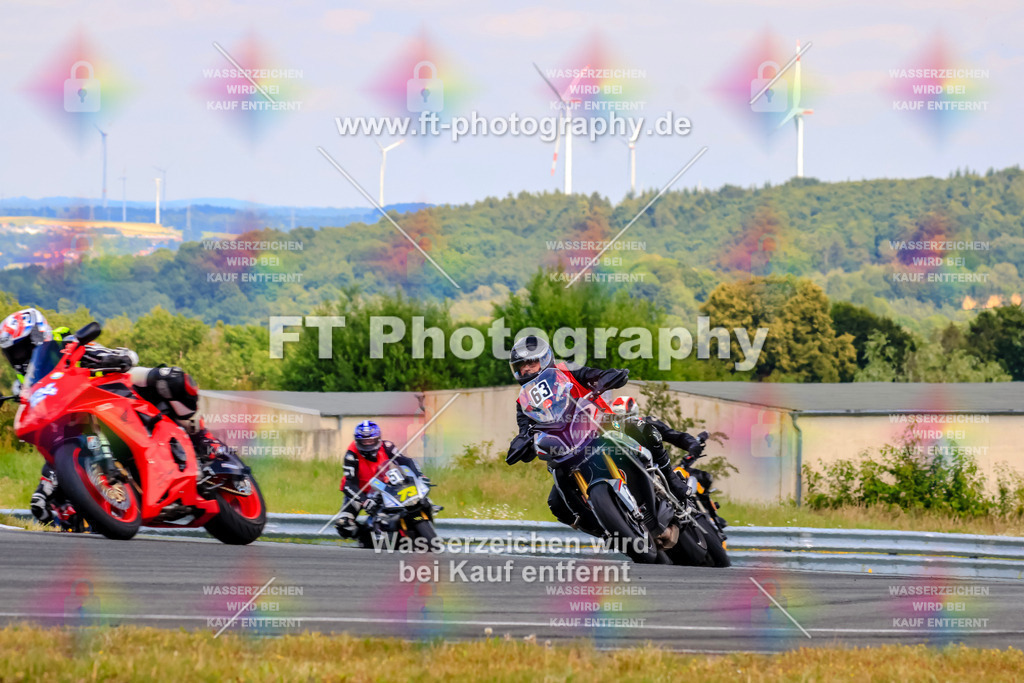 _TCM5178 | Hier findet Ihr Bilder von Touristenfahrten auf der Nürburgring Nordschleife oder von anderen Veranstaltungen die ich besucht habe. Viel Spass beim Durch Schauen 