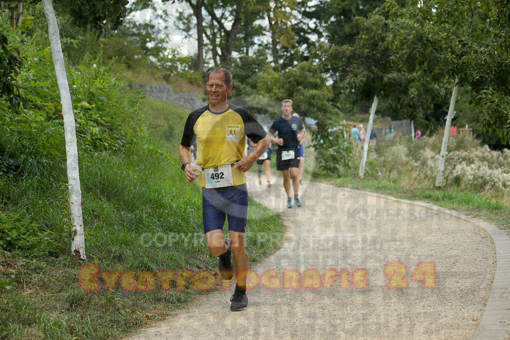 250824_1403_EX1_4791 | Sportfotografie im Rhein-Sieg Kreis, Köln, Bonn, NRW, Rheinland Pfalz, Hessen, etc. Unser Tätigkeitsfeld umfasst den Laufsport vom Volkslauf über den Marathon, Duathlon, Triathon bis zum Ultralauf wie Kölnpfad Ultra oder Schindertrail.