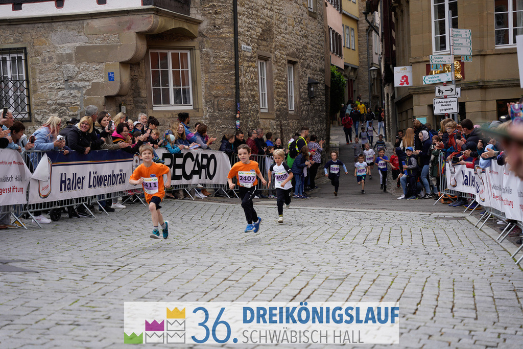 AOK Junior Cup 400m | 3Königslauf 2022 AOK Junior Cup 400m - Realisiert mit Pictrs.com