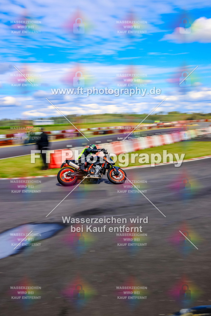 _OTO3776 | Hier findet Ihr Bilder von Touristenfahrten auf der Nürburgring Nordschleife oder von anderen Veranstaltungen die ich besucht habe. Viel Spass beim Durch Schauen 