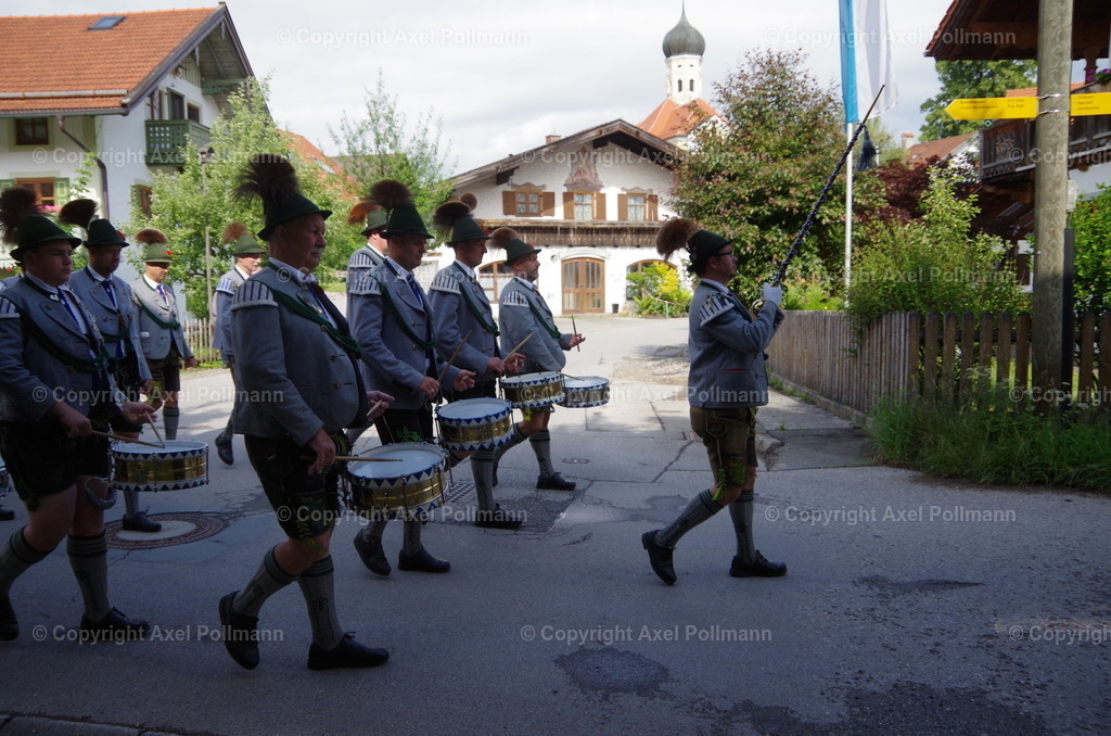 IMGP6240 | fotografiert von Axel PollmannLeonhardi Wallfahrt Benediktbeuern und Murnau, Fronleichnam, Fasching, Landschaft im Loisachtal und Benediktbeuern  - Realisiert mit Pictrs.com