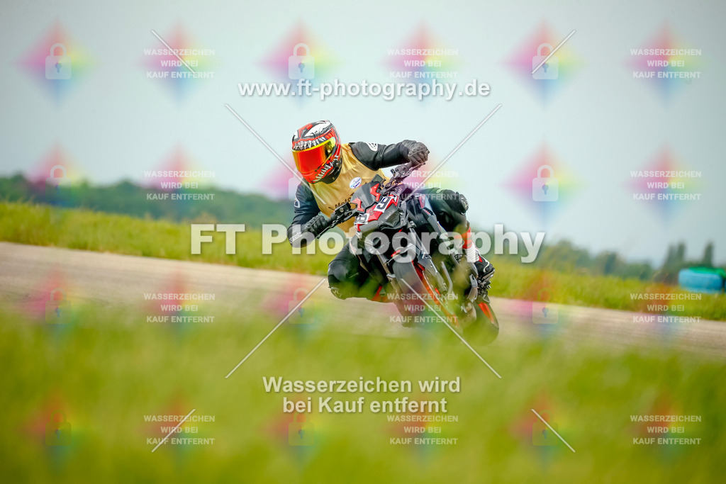 _MOT1799 | Hier findet Ihr Bilder von Touristenfahrten auf der Nürburgring Nordschleife oder von anderen Veranstaltungen die ich besucht habe. Viel Spass beim Durch Schauen 