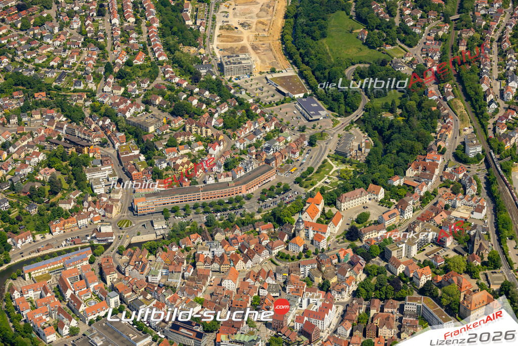 Das Luftbild zeigt Annonaya Strasse Backnang - Die Luftaufnahme wurde 2023 vom UL-Flugzeug aus erstellt ( keine Drohne ) - Hochauflösende Luftaufnahme - Für grossformatige Ausdrucke geeignet. Die Geschenkidee !Mit Lizenz und Bildrechte bestellbar
