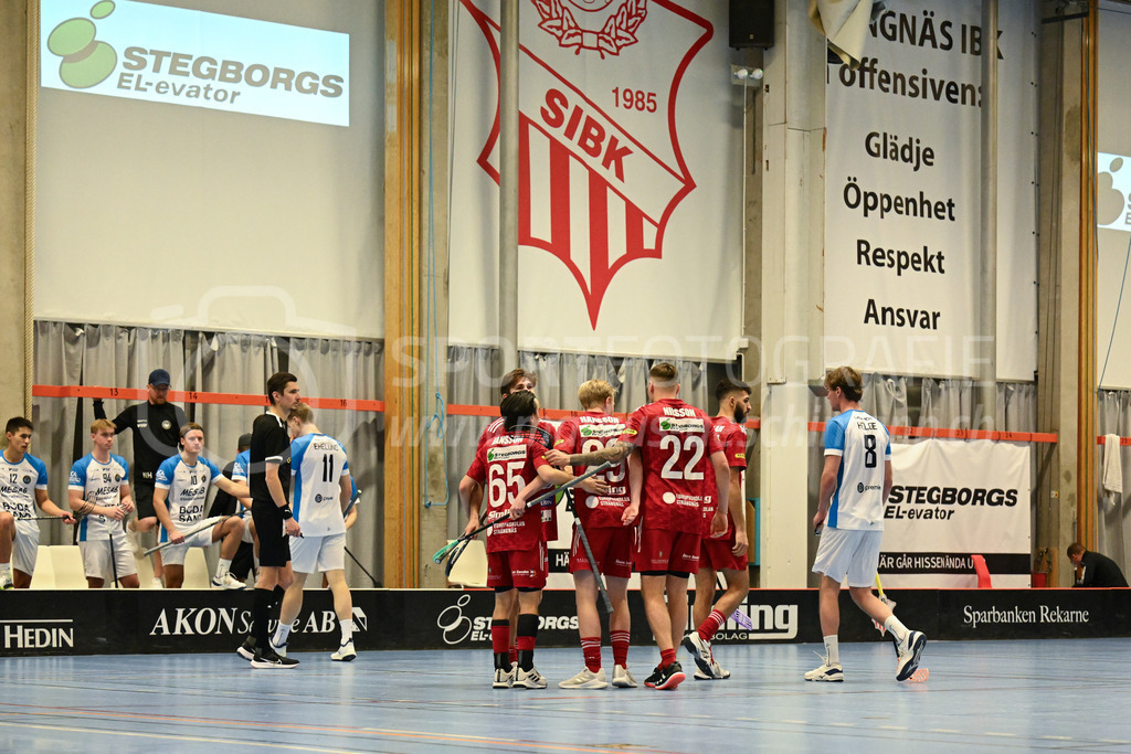 Strängnäs IBK vs FBC Kalmarsund Ungdom - 6. =January= 2024 | Strängnäs IBK vs FBC Kalmarsund Ungdom
Thomas Arena, Strängnäs
Another goal for Strängnäs.
Bild: Sportfotografie Markus Aeschimann | www.markus-aeschimann.ch - Realisiert mit Pictrs.com