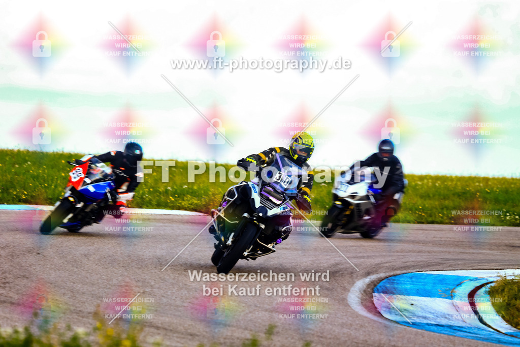 030-4999 | Hier findet Ihr Bilder von Touristenfahrten auf der Nürburgring Nordschleife oder von anderen Veranstaltungen die ich besucht habe. Viel Spass beim Durch Schauen 