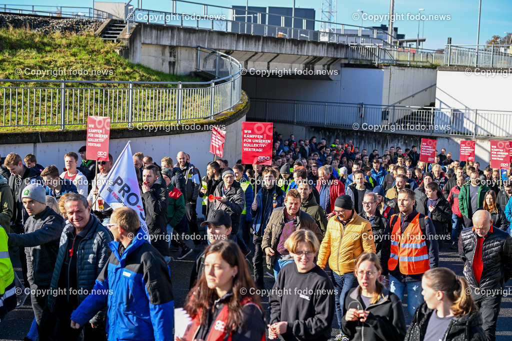 Engel_ Schwertberg_ Streik_ Metaller_ 16.11.2023-25 | 16.11.2023, Schwertberg, AUT, Engel im Bild Engel, Streik, Metaller
