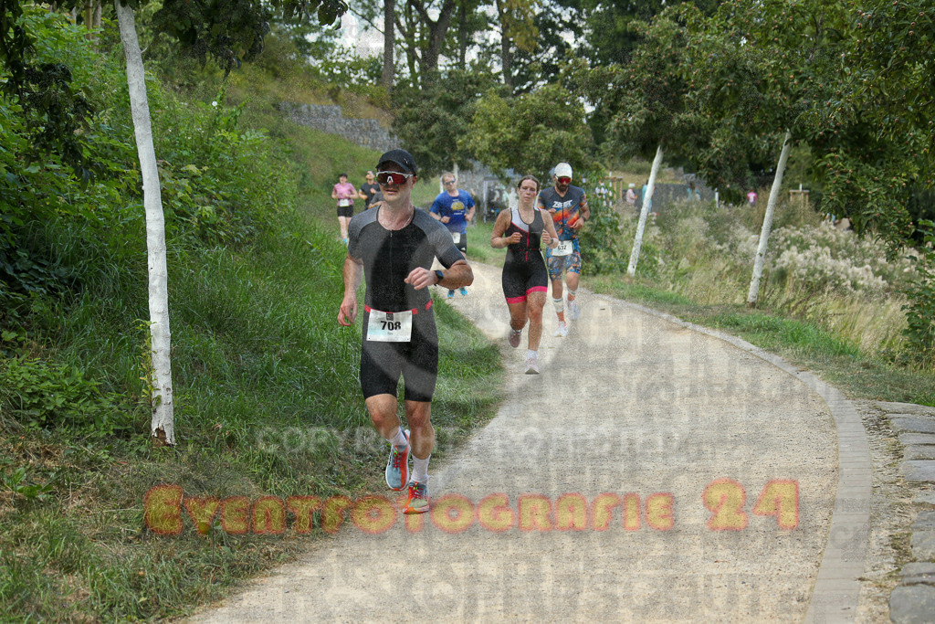 250824_1431_EX1_6541 | Sportfotografie im Rhein-Sieg Kreis, Köln, Bonn, NRW, Rheinland Pfalz, Hessen, etc. Unser Tätigkeitsfeld umfasst den Laufsport vom Volkslauf über den Marathon, Duathlon, Triathon bis zum Ultralauf wie Kölnpfad Ultra oder Schindertrail.