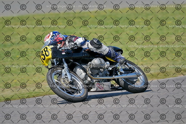 26BT01-1604 | 138 - Realisiert mit Pictrs.com