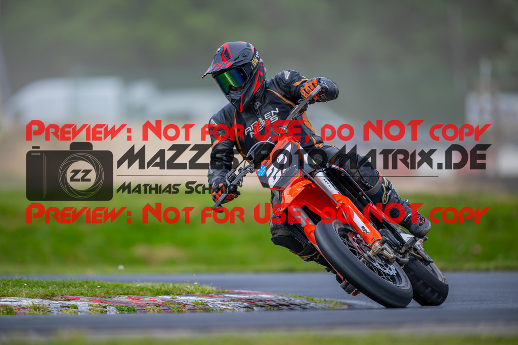 MaZZes-Fotomatrix-20260508-52859 | G1