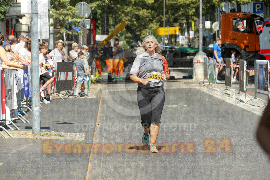 250621_1055_EX1_3137 | Sportfotografie im Rhein-Sieg Kreis, Köln, Bonn, NRW, Rheinland Pfalz, Hessen, etc. Unser Tätigkeitsfeld umfasst den Laufsport vom Volkslauf über den Marathon, Duathlon, Triathon bis zum Ultralauf wie Kölnpfad Ultra oder Schindertrail.