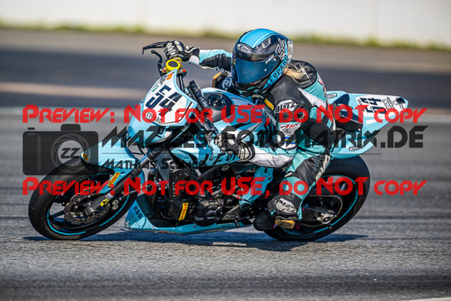 MaZZes_FotoMatrix_220923_1895 | TWIN CUP