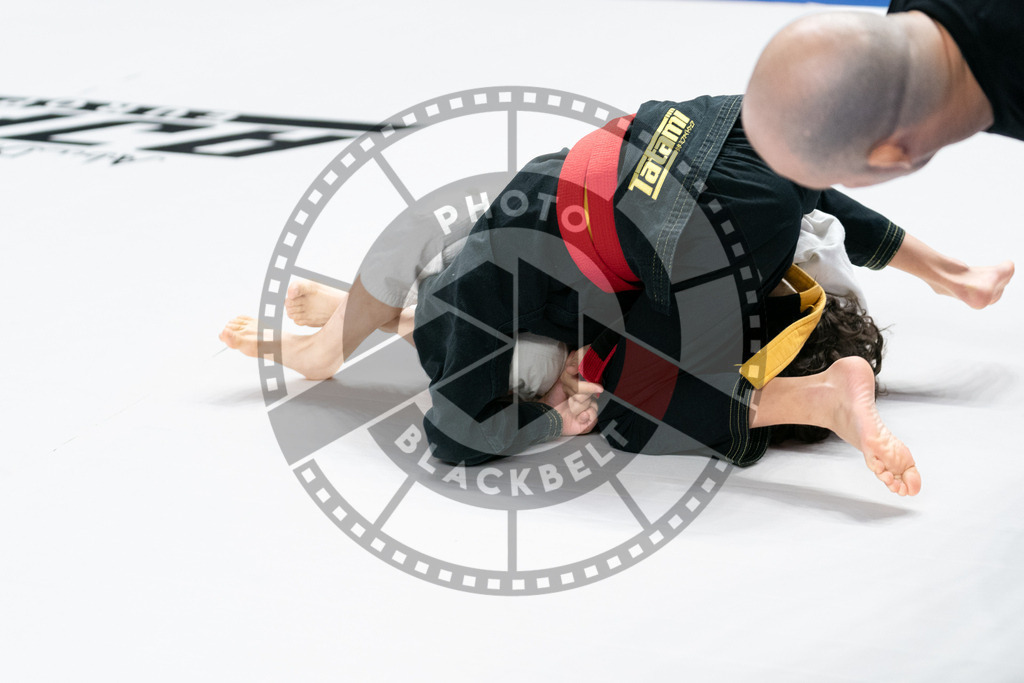 20241012PBB0635 | Athletes compete during the AJP Tour Europe Continental Jiu-Jitsu Youth Championship on October 12, 2024, in Almere near Amsterdam, Netherlands. © Chiara Dazi / photoblackbelt