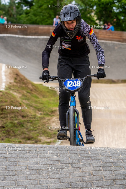BayBMX2026-06516 | Fotogalerie von Thomas Dettweiler mit Eventbildern und lizenzfreien Fotos. Perfekt als Wandbild, für Büro, Website oder private Nutzung. - Realisiert mit Pictrs.com