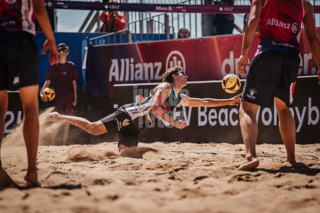 Beachvolleyball | Männer | Allianz German Beach Tour 2025 | Tourstop Düsseldorf | 09.05.2025 | Lui Wüst springt zum Ball