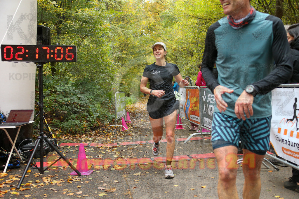 251026_1218_EX1_0063 | Sportfotografie im Rhein-Sieg Kreis, Köln, Bonn, NRW, Rheinland Pfalz, Hessen, etc. Unser Tätigkeitsfeld umfasst den Laufsport vom Volkslauf über den Marathon, Duathlon, Triathon bis zum Ultralauf wie Kölnpfad Ultra oder Schindertrail.