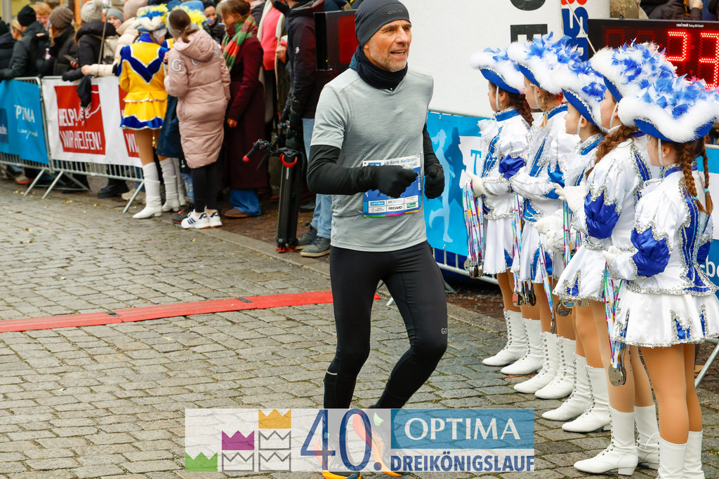 VR Bank Hauptlauf 10km | 40. Optima 3koenigslauf 2026 - Realisiert mit Pictrs.com