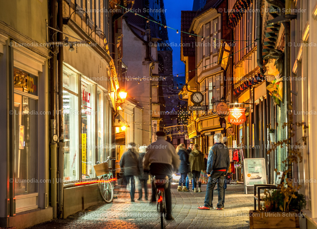 10049-6721 - Quedlinburg am Abend | Stockfoto und Bilderpool mit Bildmaterial aus Deutschland, dem Harz, Halberstadt, Quedlinburg, Wernigerode und weltweit. Qualitativ hochwertige und professionelle Fotos anschauen und kaufen. - Realisiert mit Pictrs.com