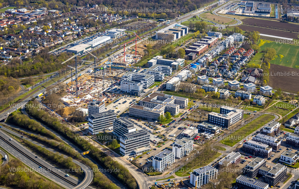 Dortmund220400152 | Luftbild, Baustelle mit Neubau an der Stadtkrone-Ost, Schüren, Dortmund, Ruhrgebiet, Nordrhein-Westfalen, Deutschland