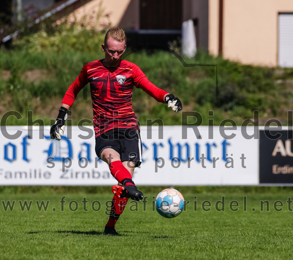 2023-08-19_089_FC_Moosinning_gegen_SV_Reichertsheim | Moosinning, Deutschland, 19.08.2023:
Fußball, Bezirksliga Oberbayern Ost 2023 / 2024, 5. Spieltag, FC Moosinning gegen SV Reichertsheim, Endergebnis: 0:4

Torwart Jakob Kohwagner (SV Reichertsheim, #22)

Foto: Christian Riedel / fotografie-riedel.net